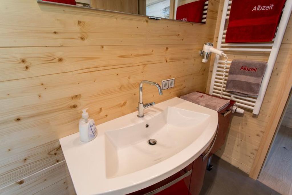 Ferienhaus Albzeit アルプシュタット エクステリア 写真