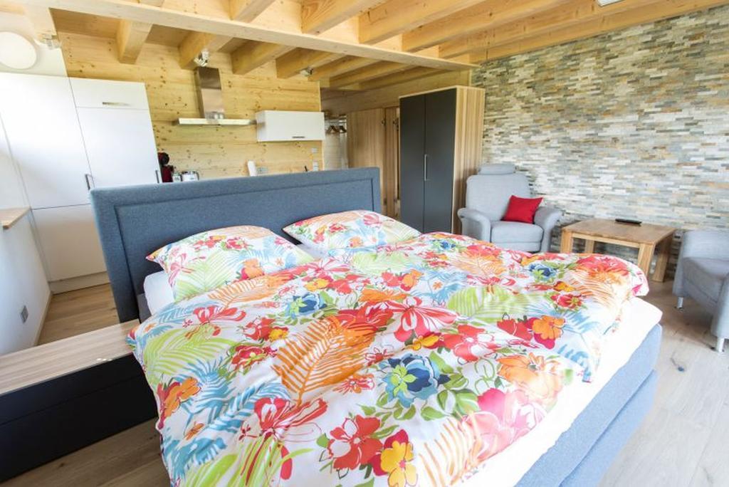 Ferienhaus Albzeit アルプシュタット エクステリア 写真